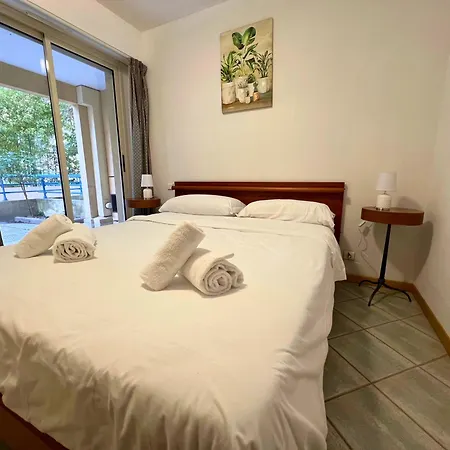 Magnificent With Garden On The 公寓 *