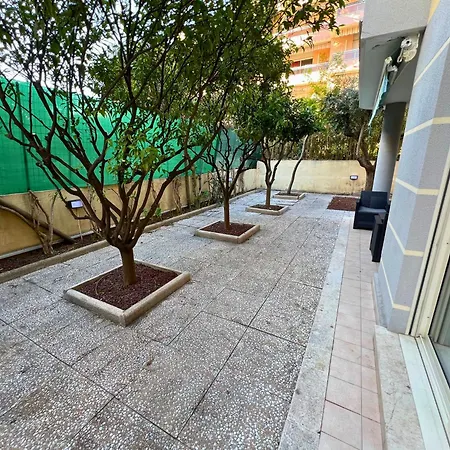 Magnificent With Garden On The Apartment Roquebrune-Cap-Martin